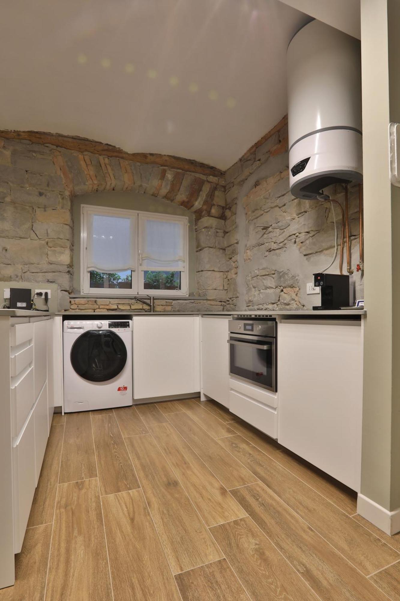 Da Kevin Apartment Триест Екстериор снимка